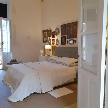 דירה Ortigia Family House *