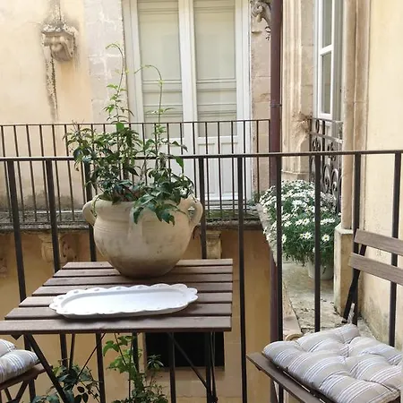 Ortigia Family House *