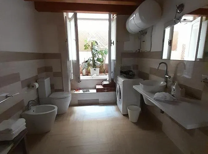 Ortigia Family House * Syrakusa