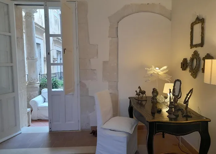 Lägenhet Ortigia Family House *