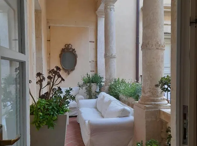 Lägenhet Ortigia Family House